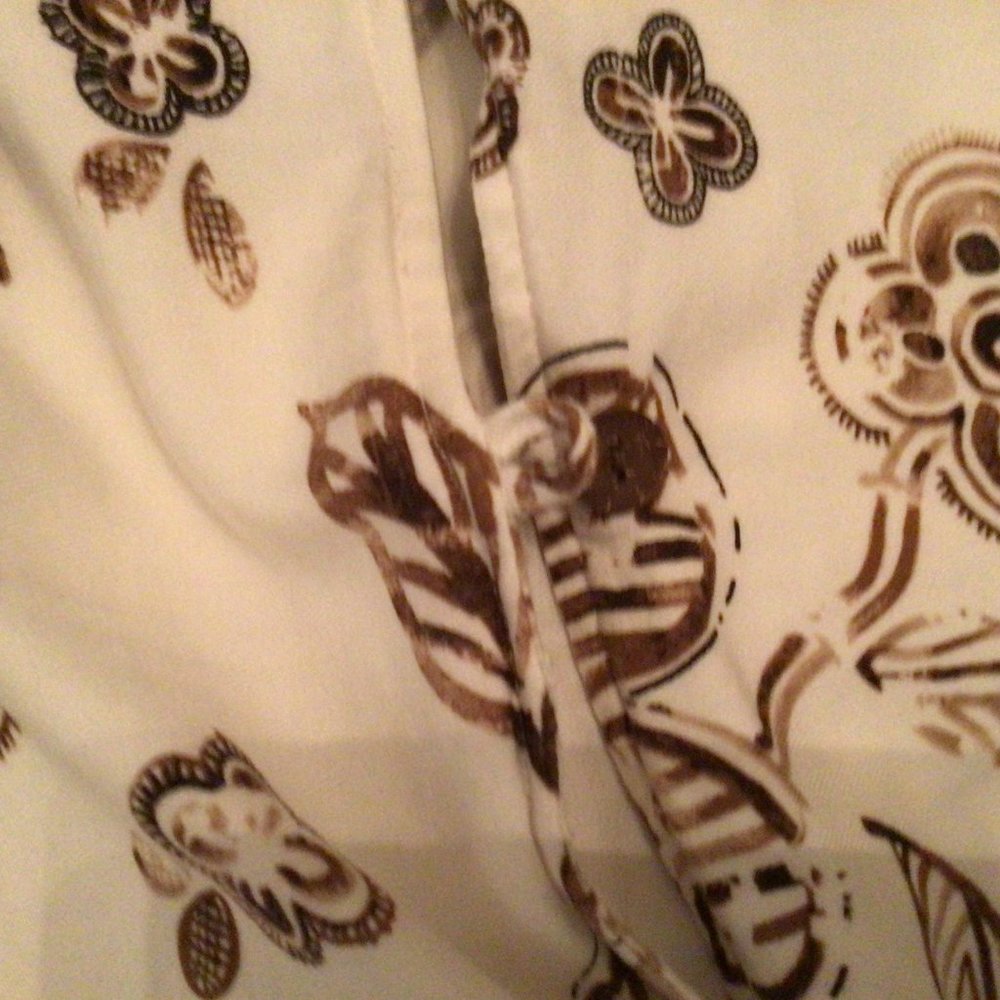 Weekend Clothes Line - Brown and white floral jacket - Picture 5 of 9